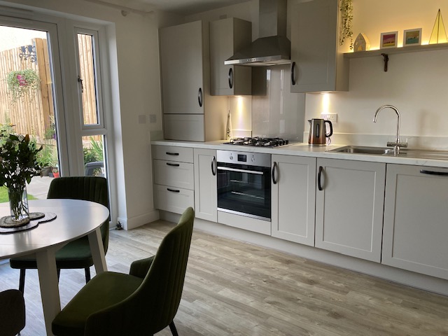 Open Kitchen (4)